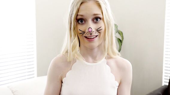 После секса на пасху брат кончил на живот сводной сестры